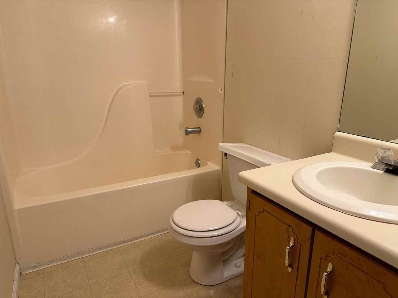 1460 Flo Zechman Dr - Photo 5 of 9