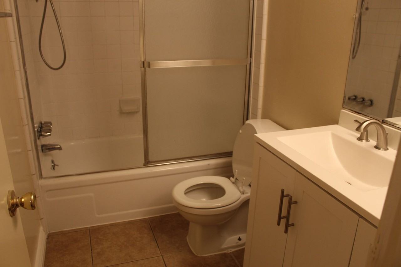 5913 Nogal Ave - Photo 5 of 10