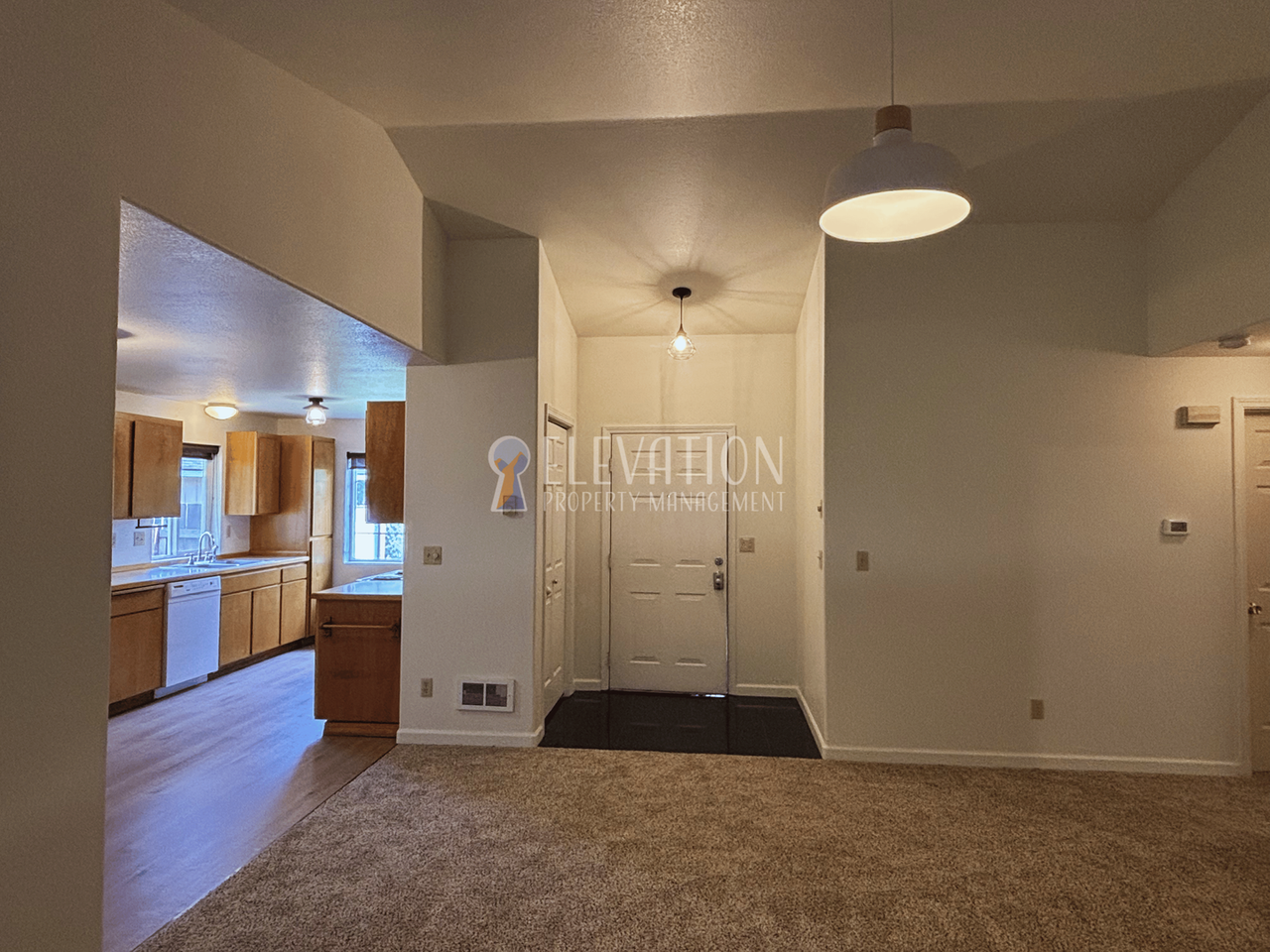 61875 Avonlea Cir - Photo 3 of 34