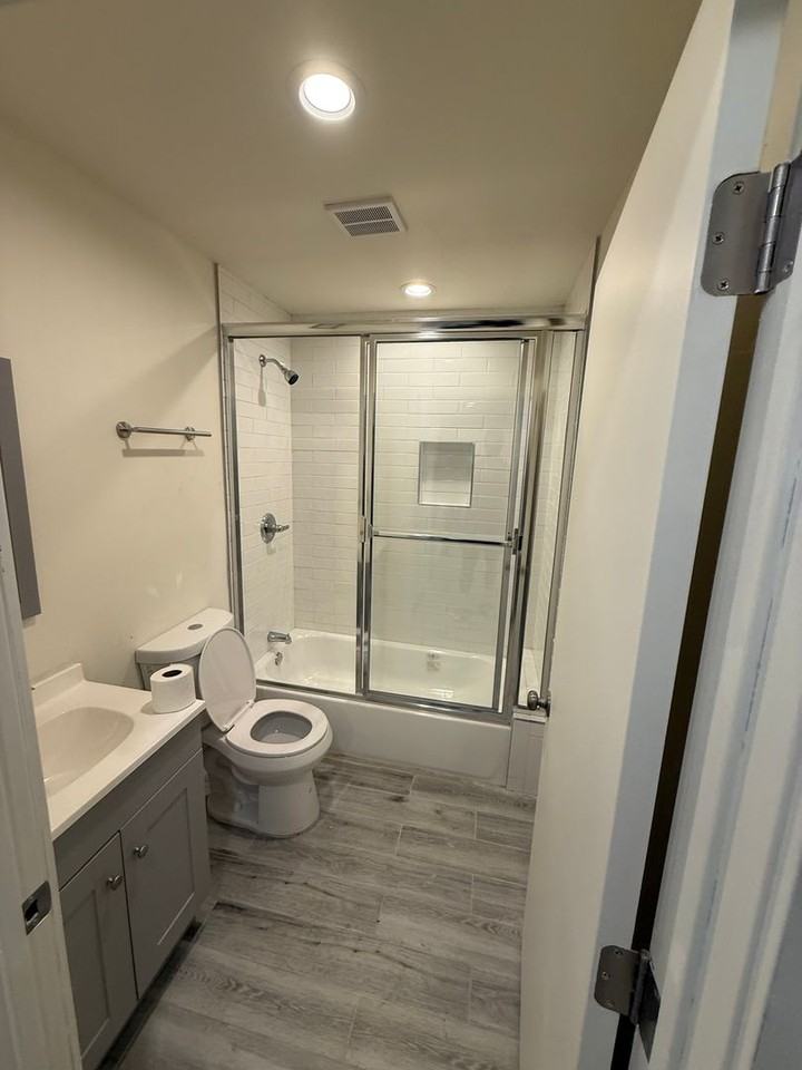1023 Osage Ave - Photo 7 of 7