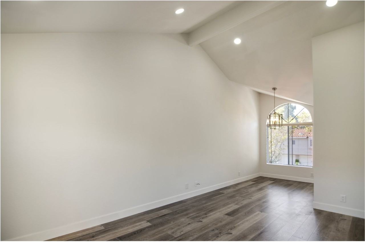 49 Whippoorwill Ln - Photo 2 of 20