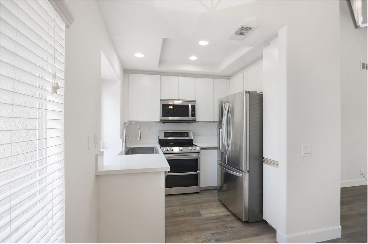 49 Whippoorwill Ln - Photo 6 of 20