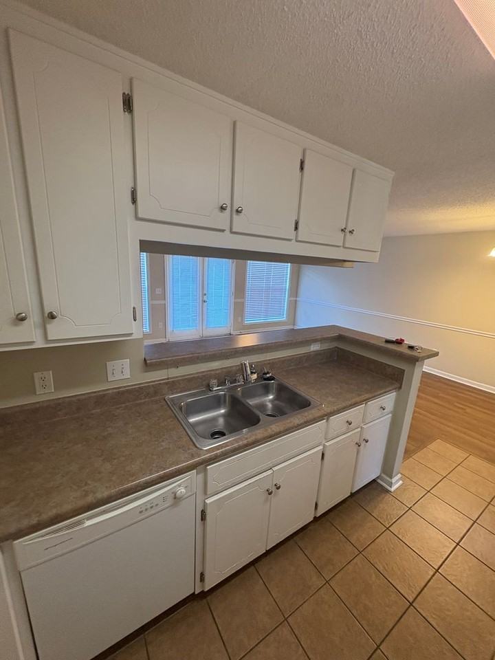 115 Wakefield Way - Photo 4 of 21