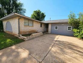 2500 Se 51st St - Photo 1 of 1