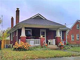 featured image of 132 Burnett Ave