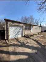 featured image of 2338 S Dellrose Ave