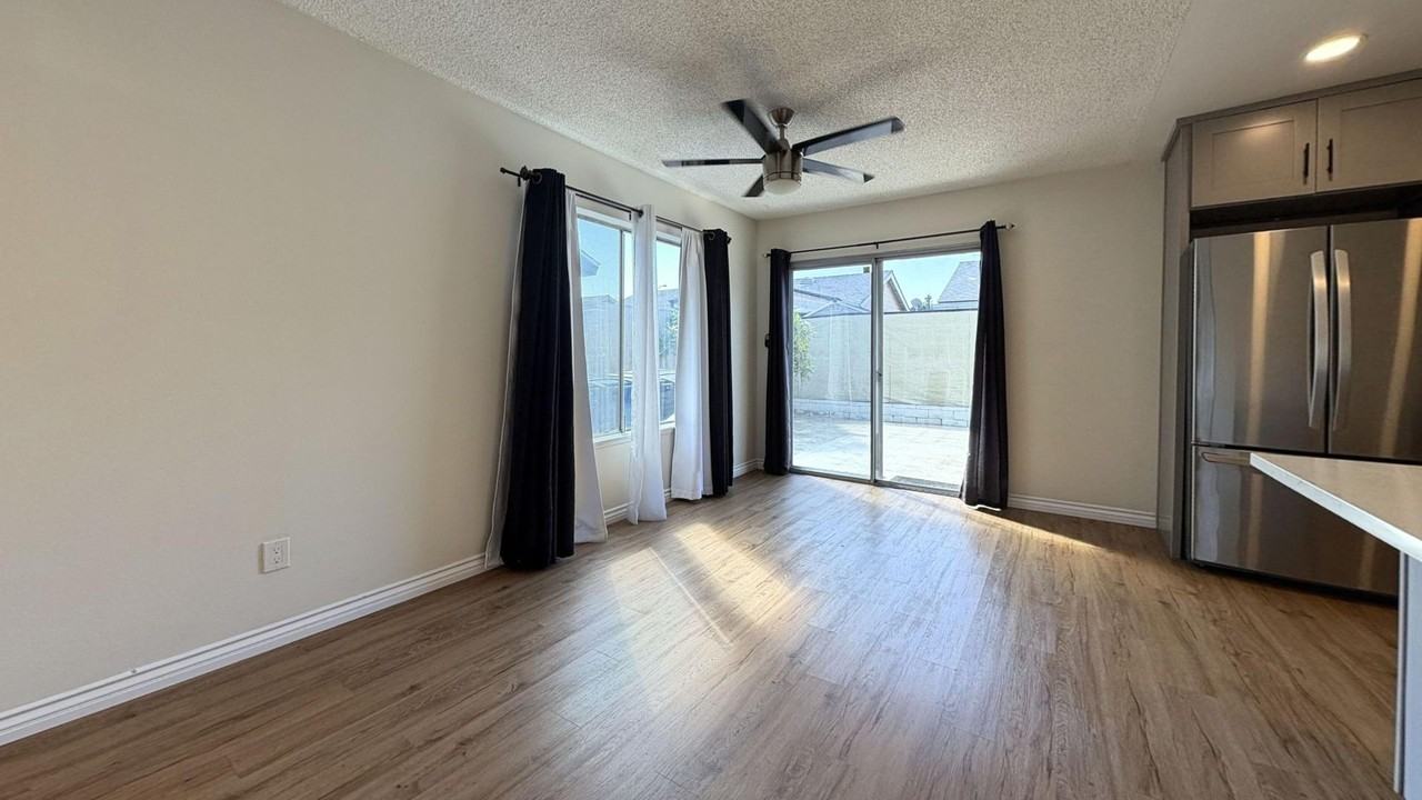 7920 Temecula Pl - Photo 6 of 22