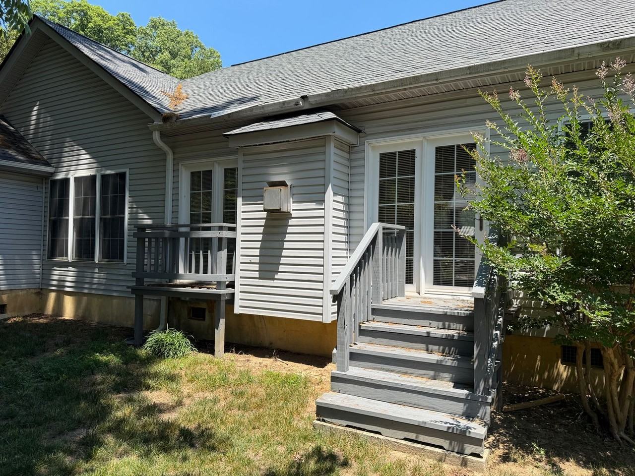 102 Sunset Dr - Photo 5 of 23