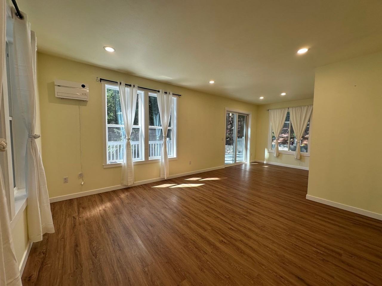 23 Spring Rd - Photo 5 of 50