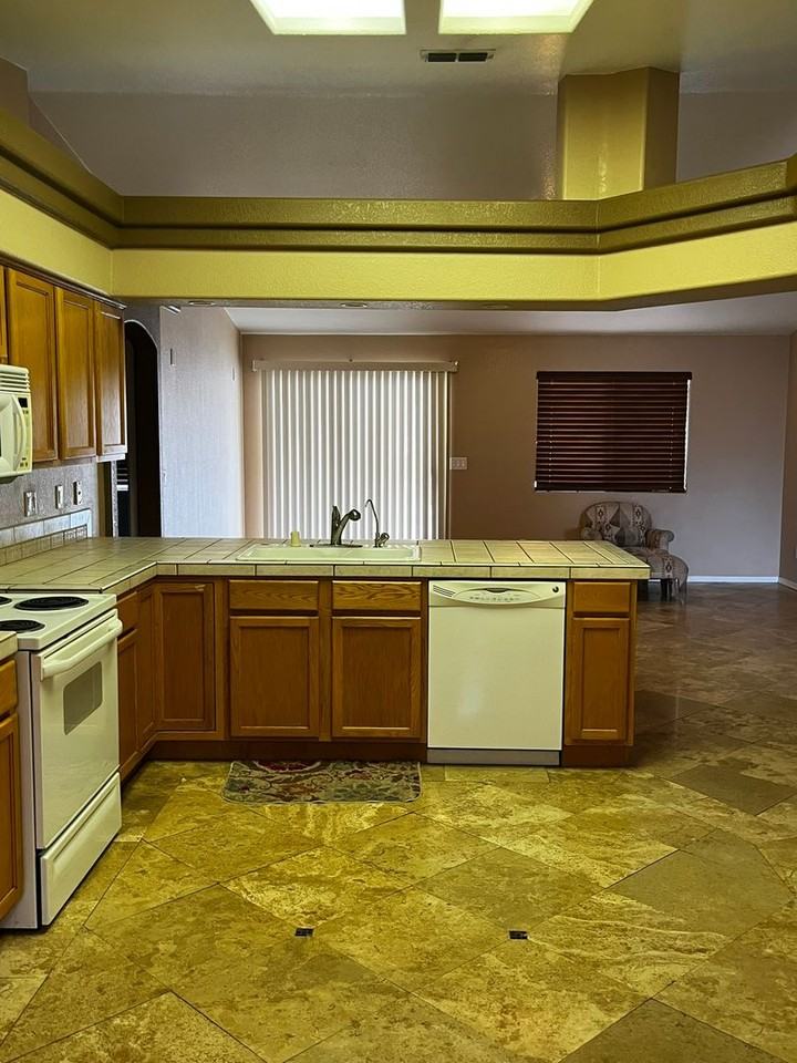 3660 Red Dr - Photo 3 of 16
