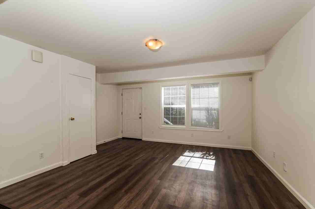 5851 Vallejo St #B - Photo 6 of 25
