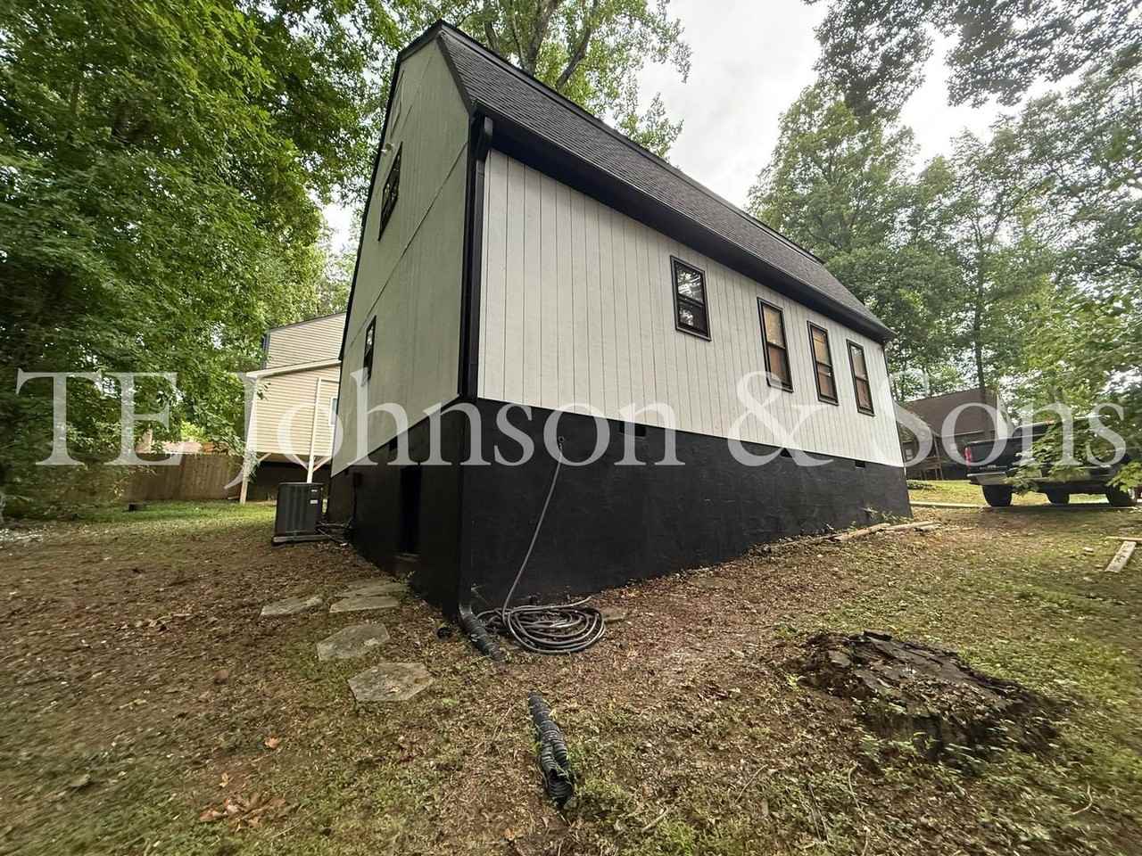 4309 Walnut Hollow Dr - Photo 3 of 43