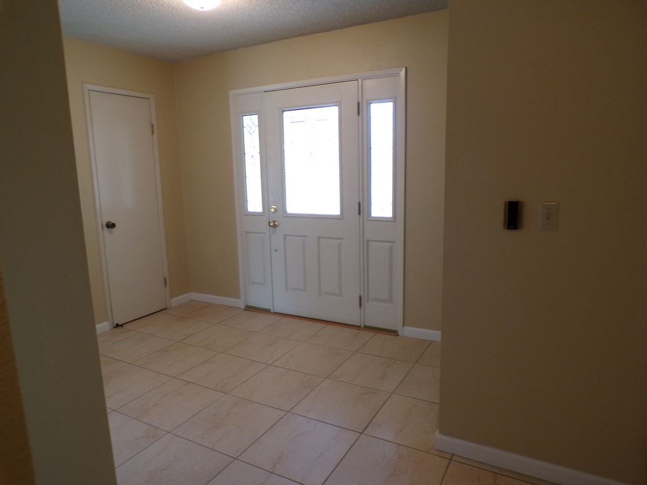 3733 Longbridge Dr - Photo 3 of 14