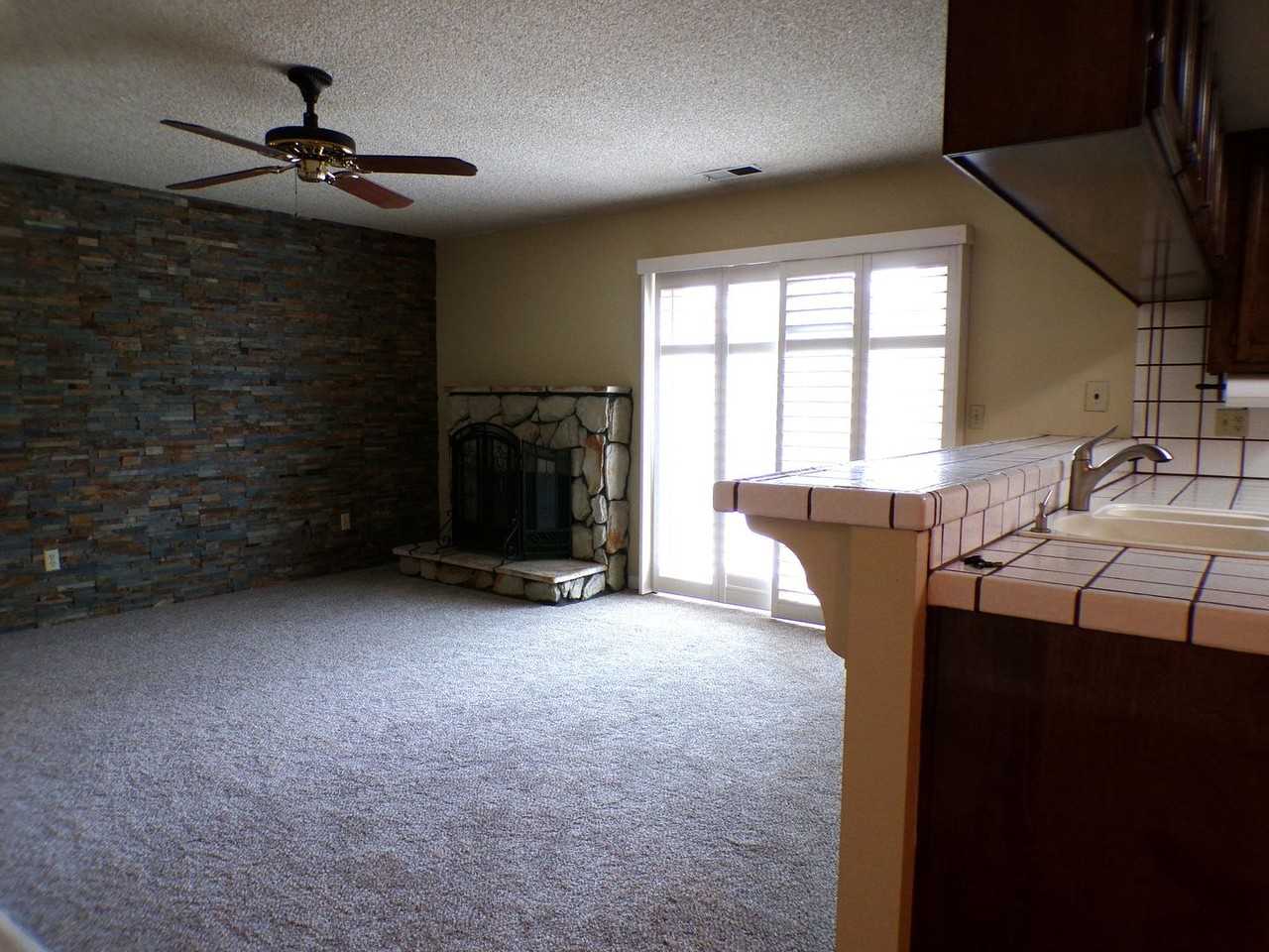 3733 Longbridge Dr - Photo 5 of 14