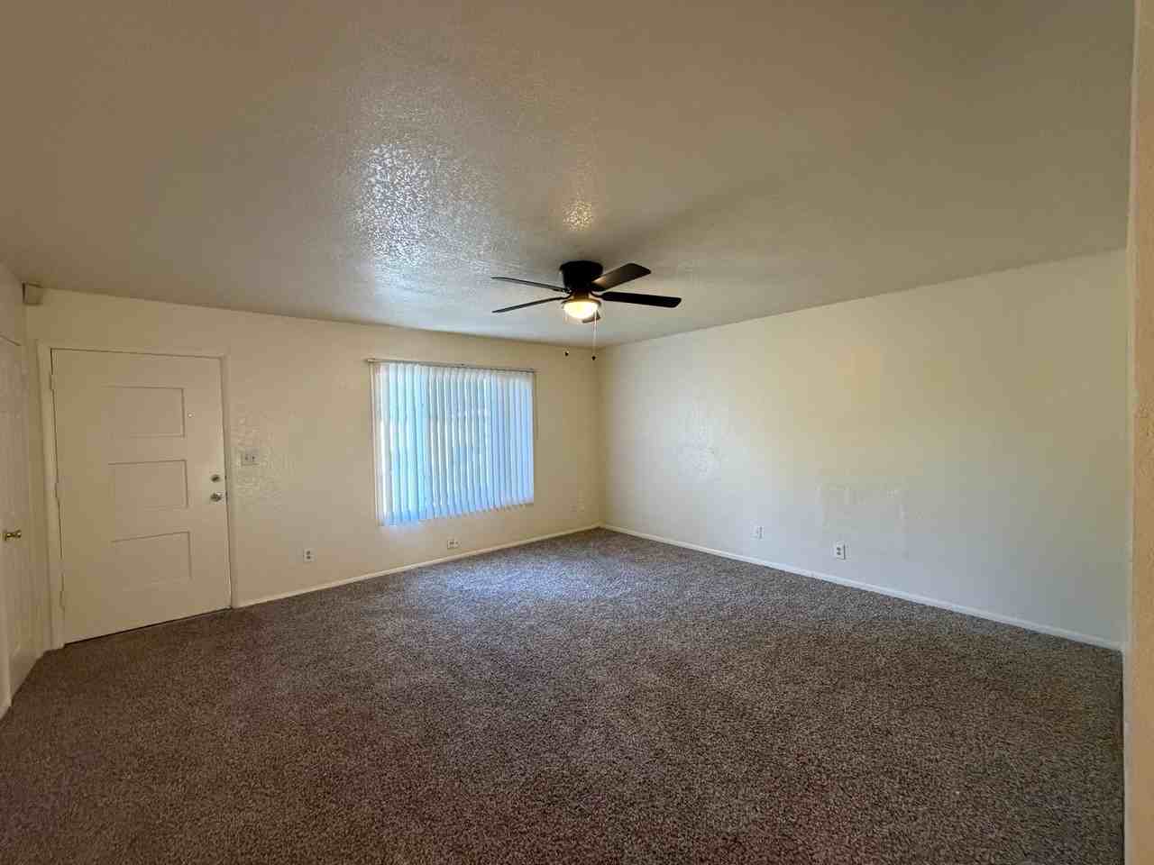 6119 N 31st Ave - Photo 7 of 26