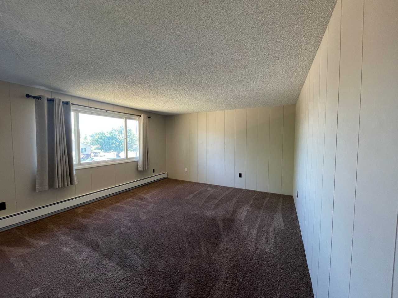 3321 Bevans St - Photo 3 of 10