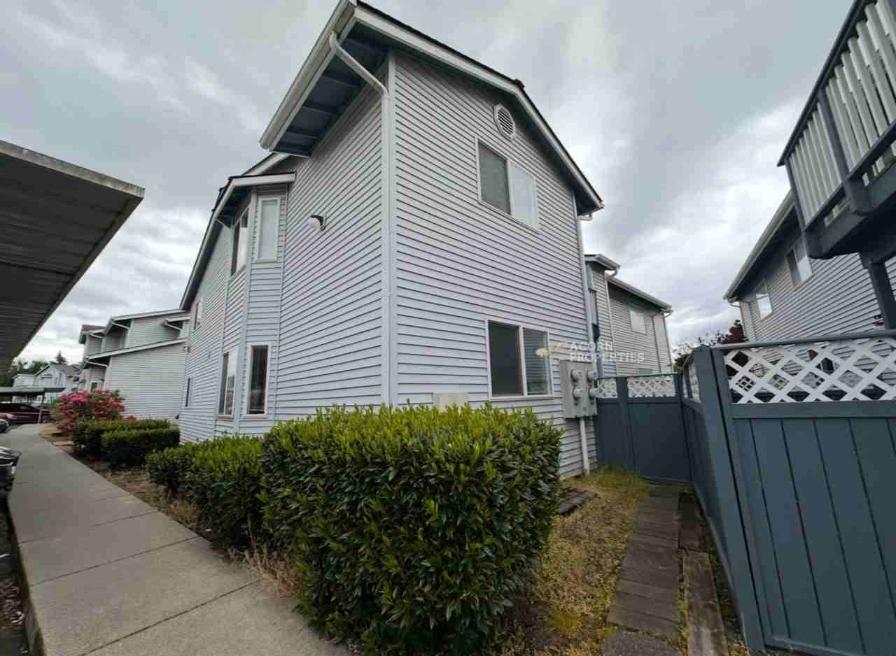 730 Se 8th Ave #F102 - Photo 2 of 36