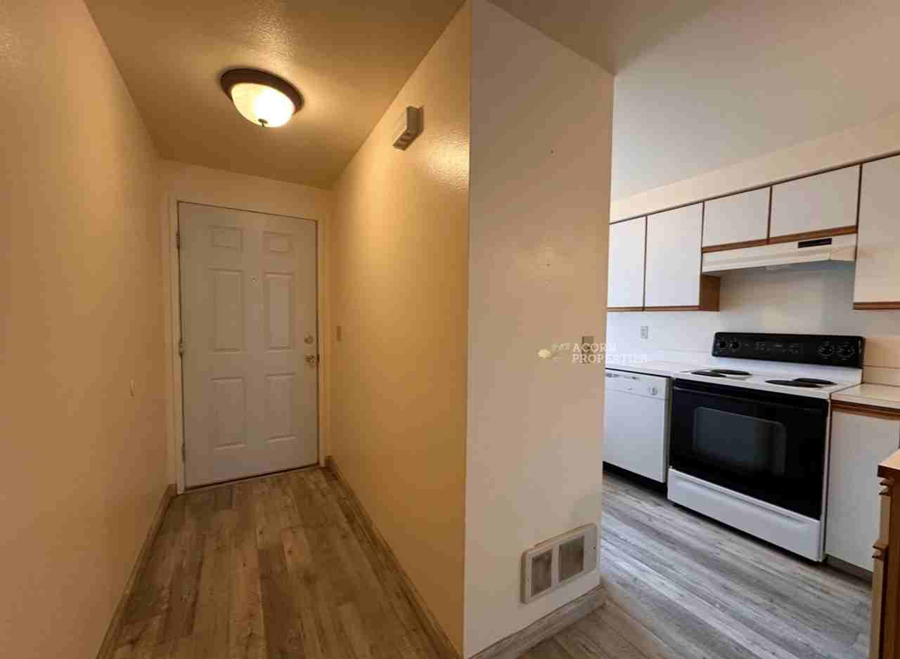 730 Se 8th Ave #F102 - Photo 4 of 36