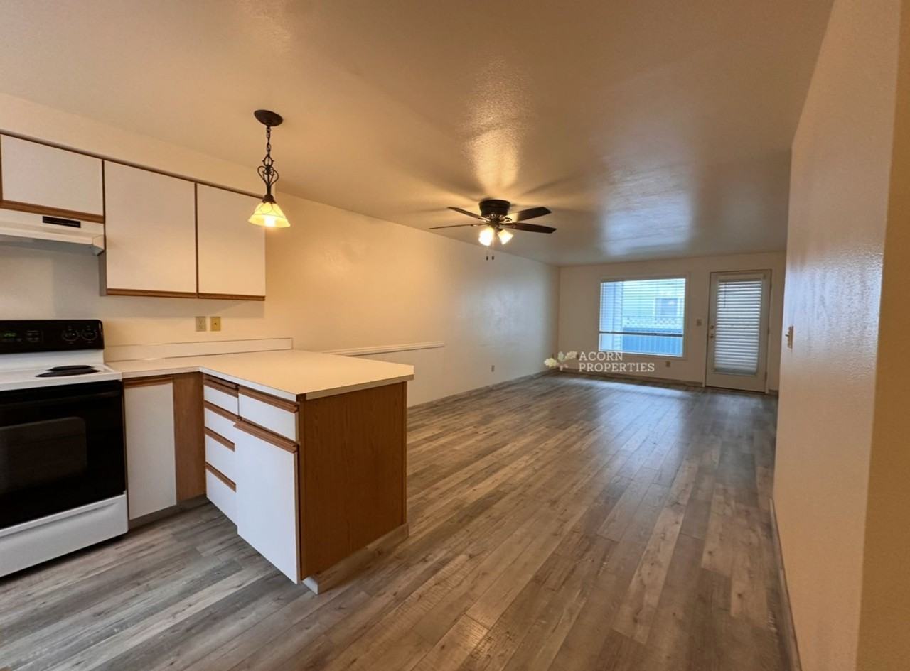 730 Se 8th Ave #F102 - Photo 6 of 36