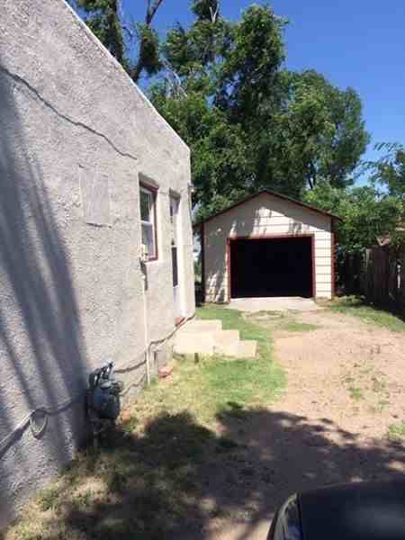 702 Overhill Rd - Photo 5 of 5