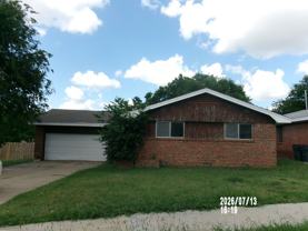 1319 Nw Carroll Dr - Photo 1 of 1