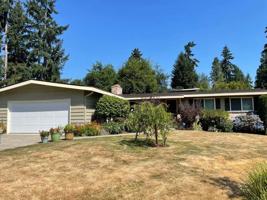 featured image of 16644 Se 16th St