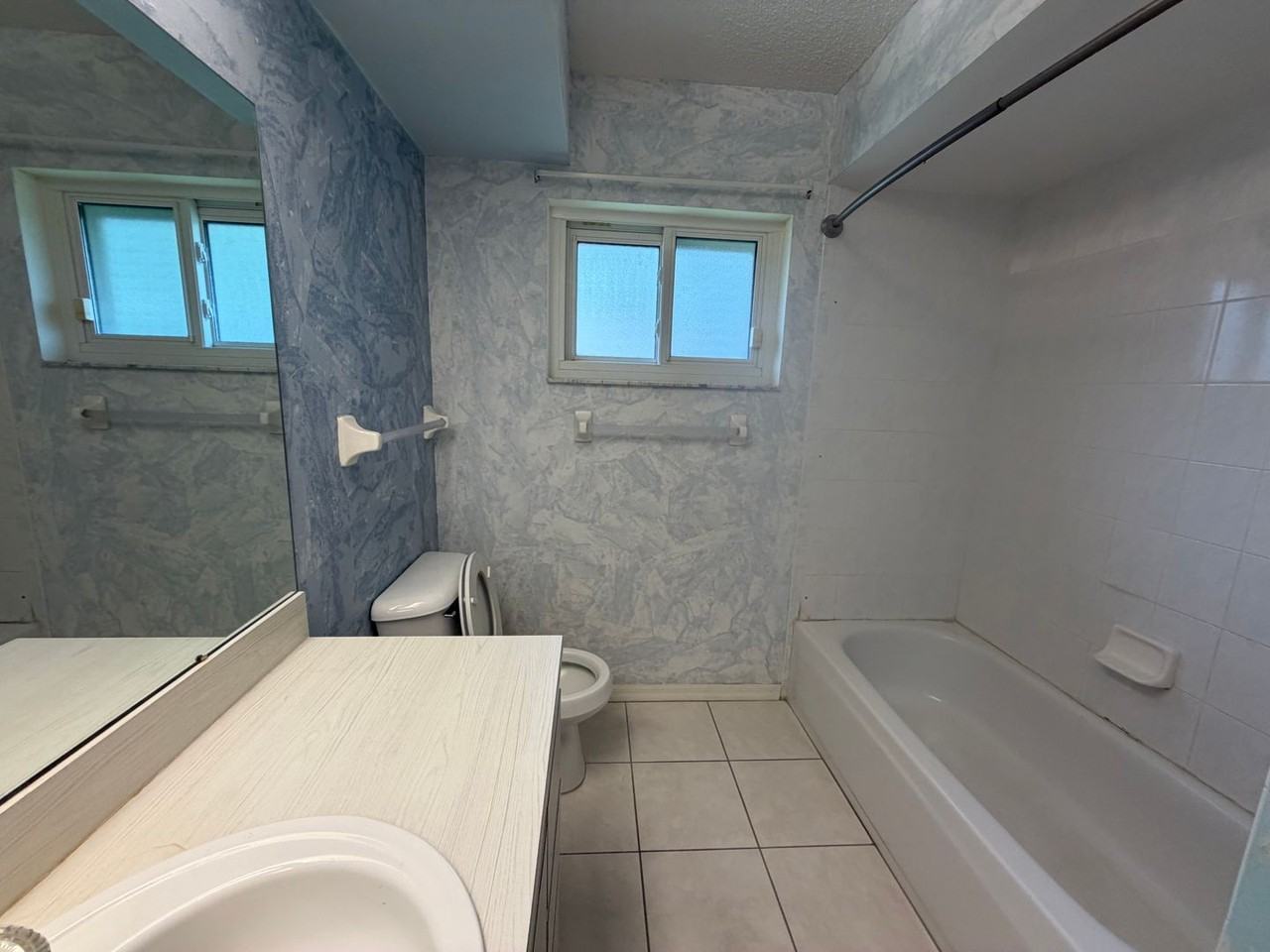 118 Edison St - Photo 6 of 18