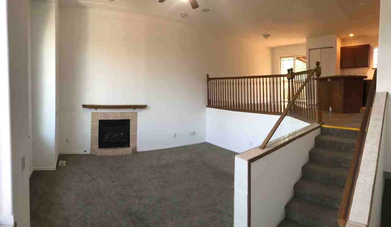 4102 E 8th Ave - Photo 2 of 8