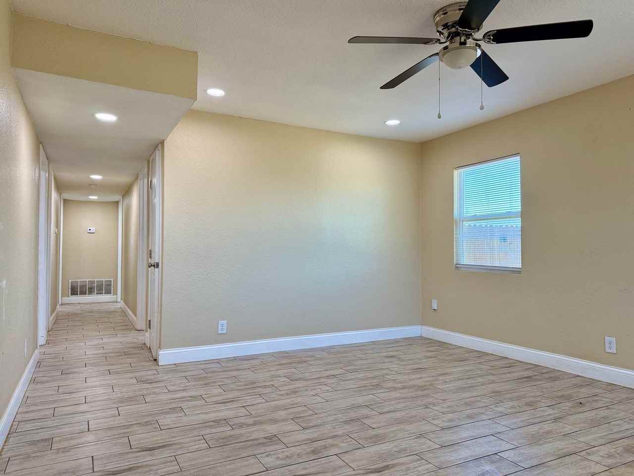 609 Howard Dr - Photo 3 of 19