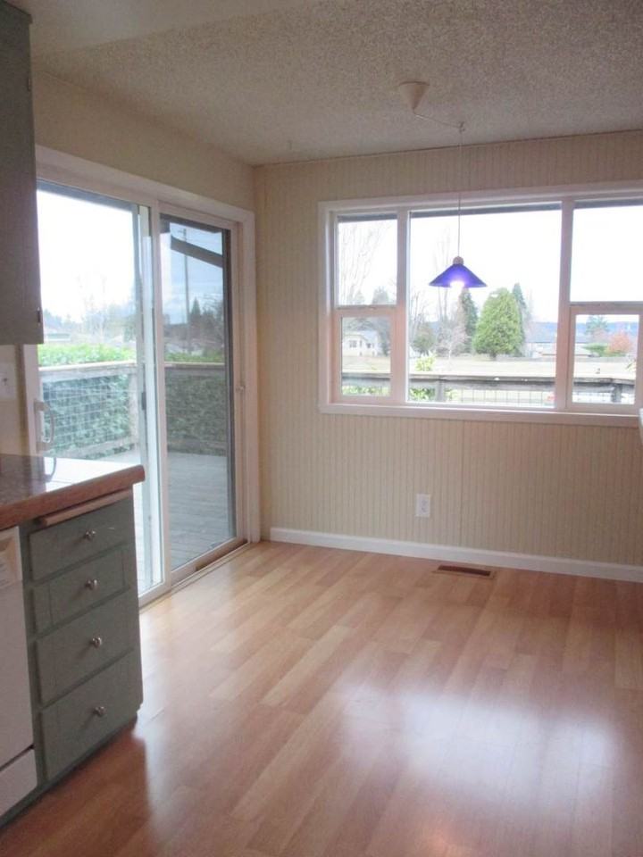5002 N 39th St - Photo 6 of 22