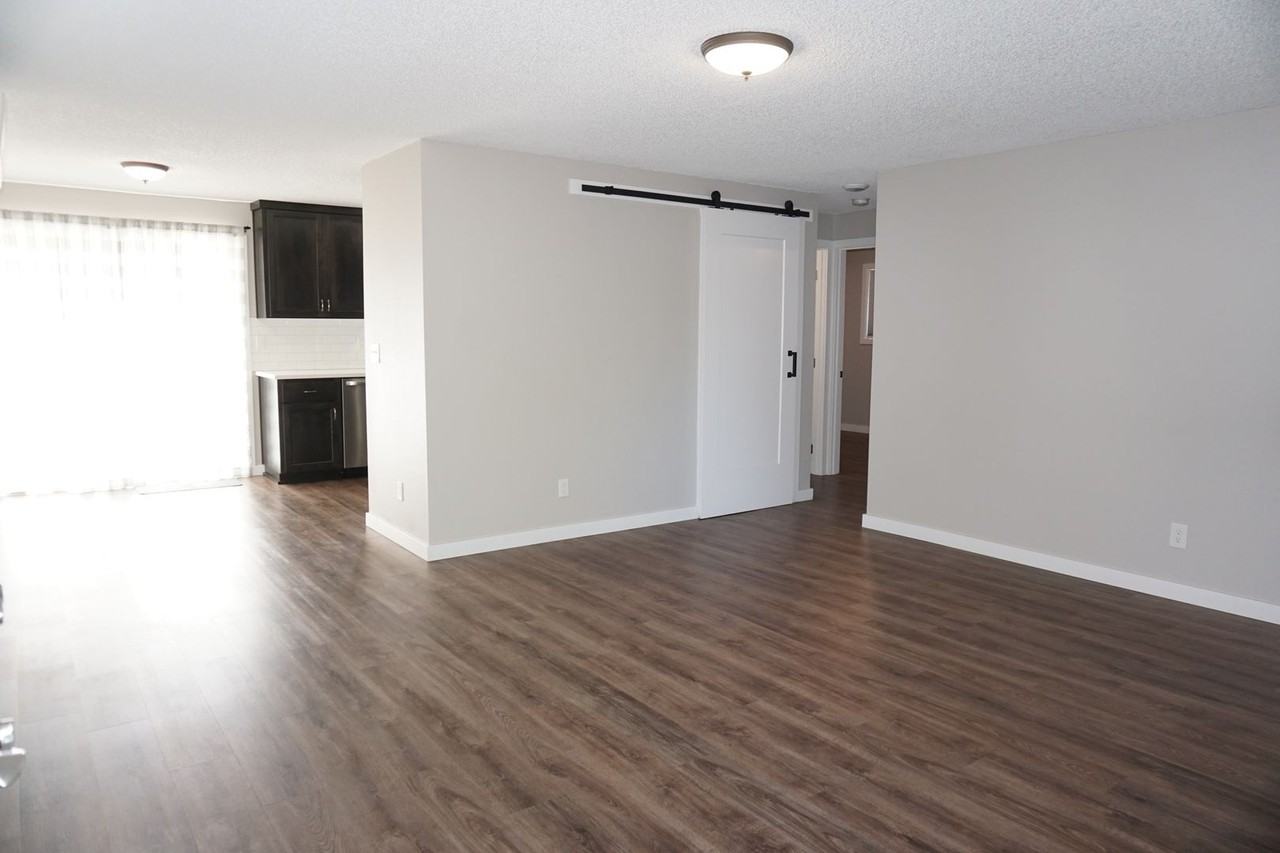 3611 F St - Photo 4 of 21