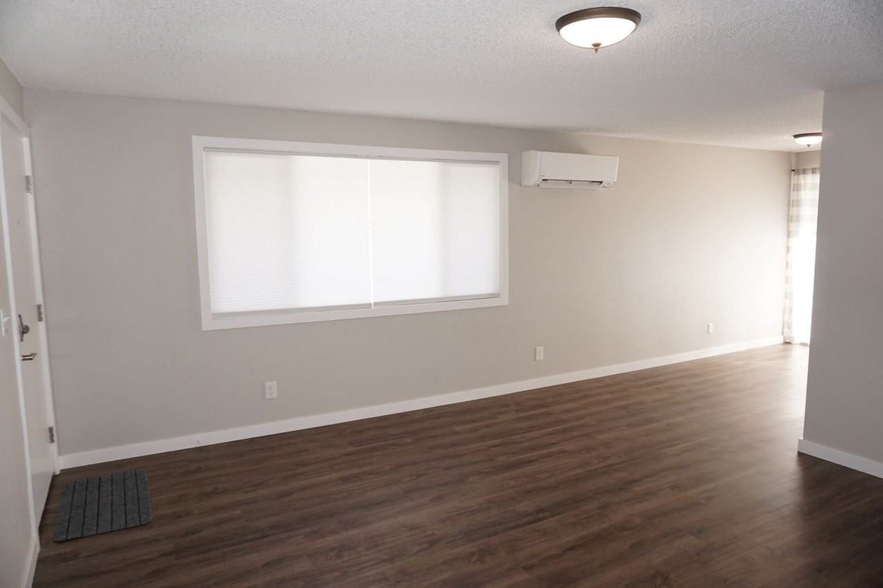 3611 F St - Photo 6 of 21