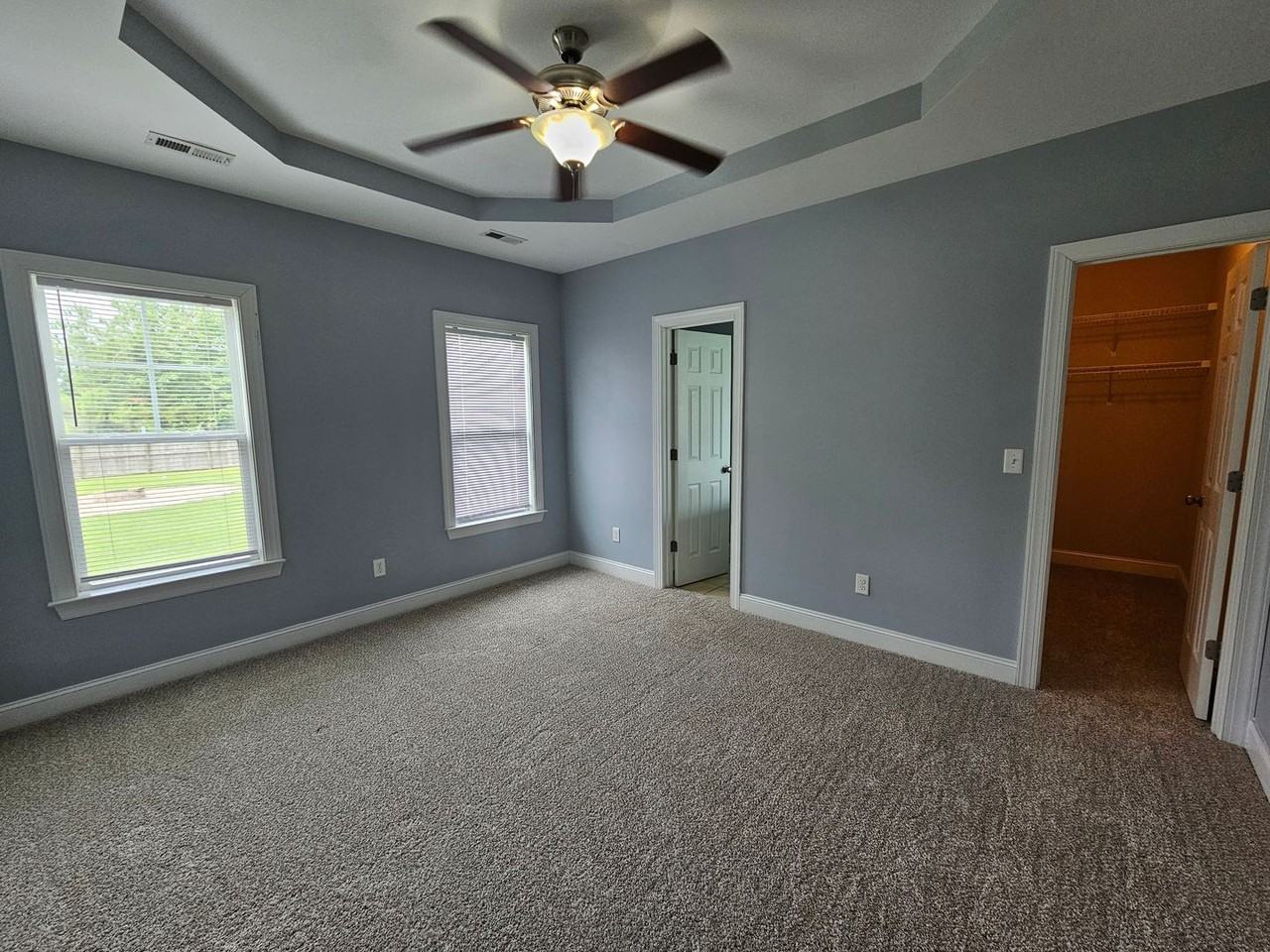 136 Hawks Point Rd - Photo 5 of 14