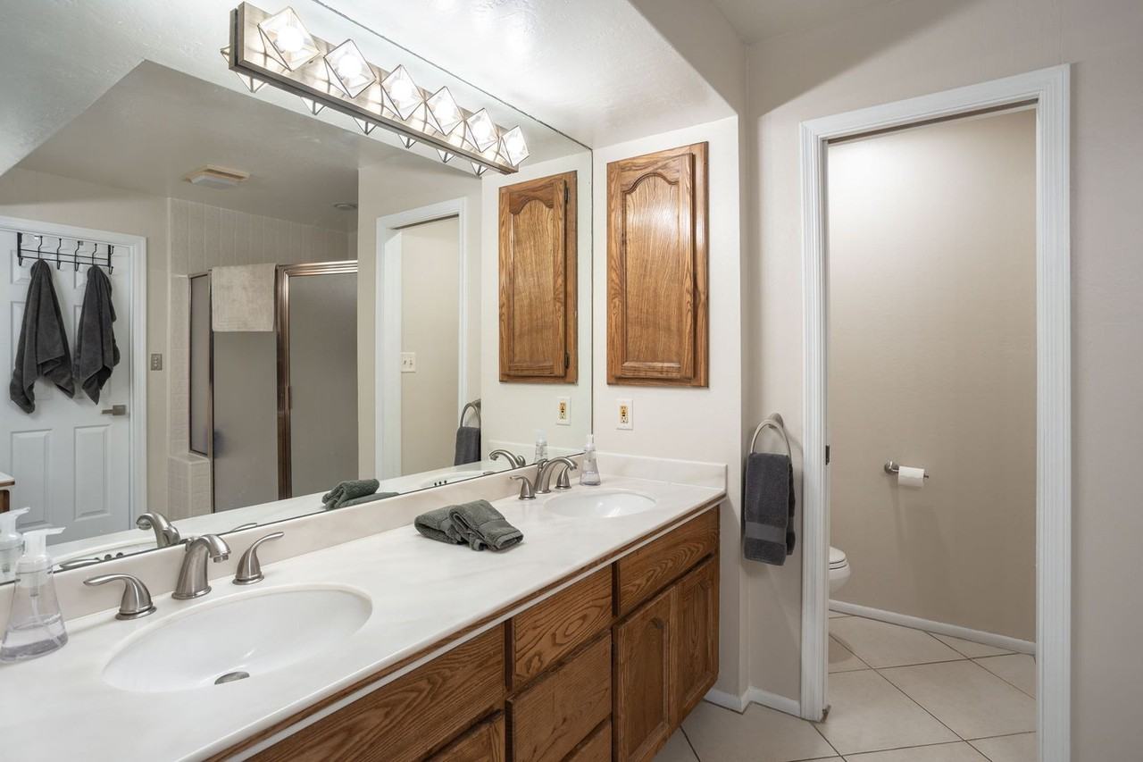 5200 S Lakeshore Dr #128 - Photo 2 of 47