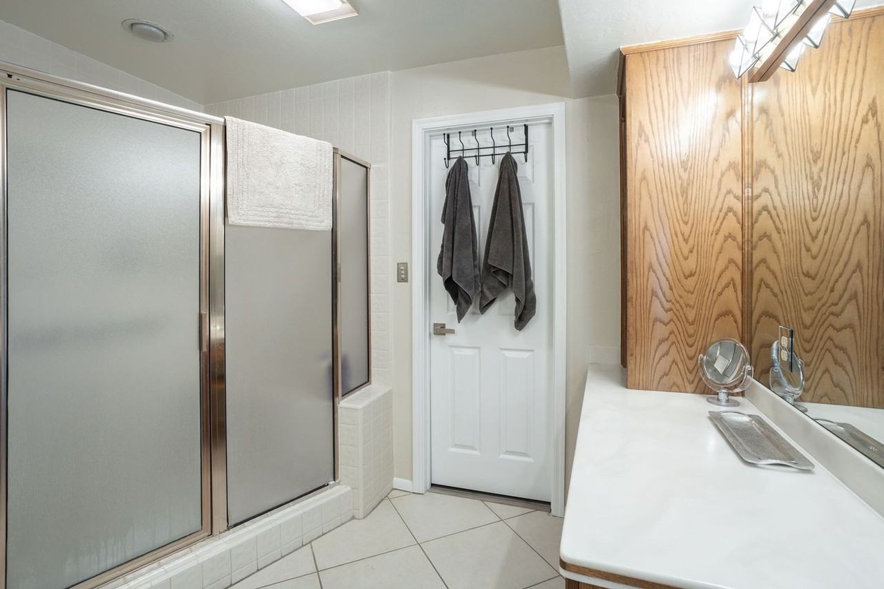 5200 S Lakeshore Dr #128 - Photo 3 of 47
