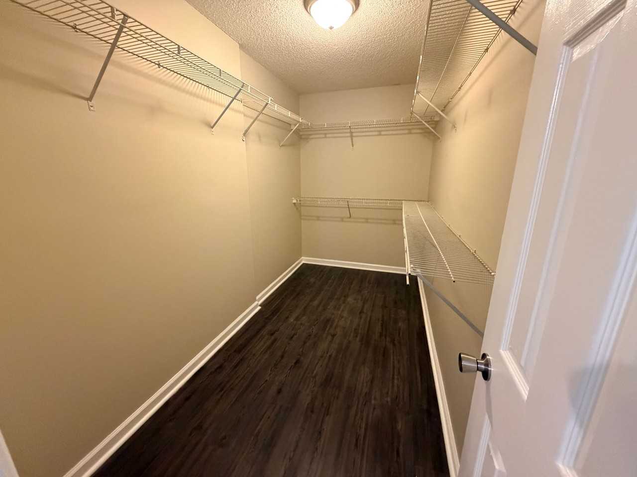 4104 Bridle Ridge Dr - Photo 6 of 20