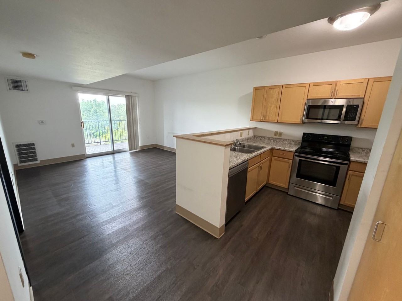 Brew Hill Apartments - Photo 3 of 17