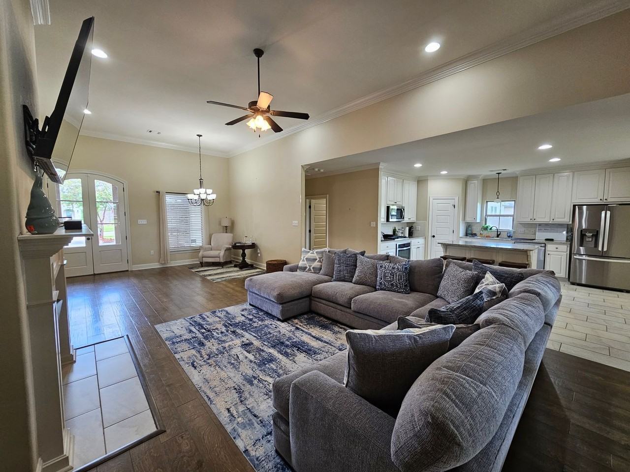 43283 Pond View Dr - Photo 4 of 27