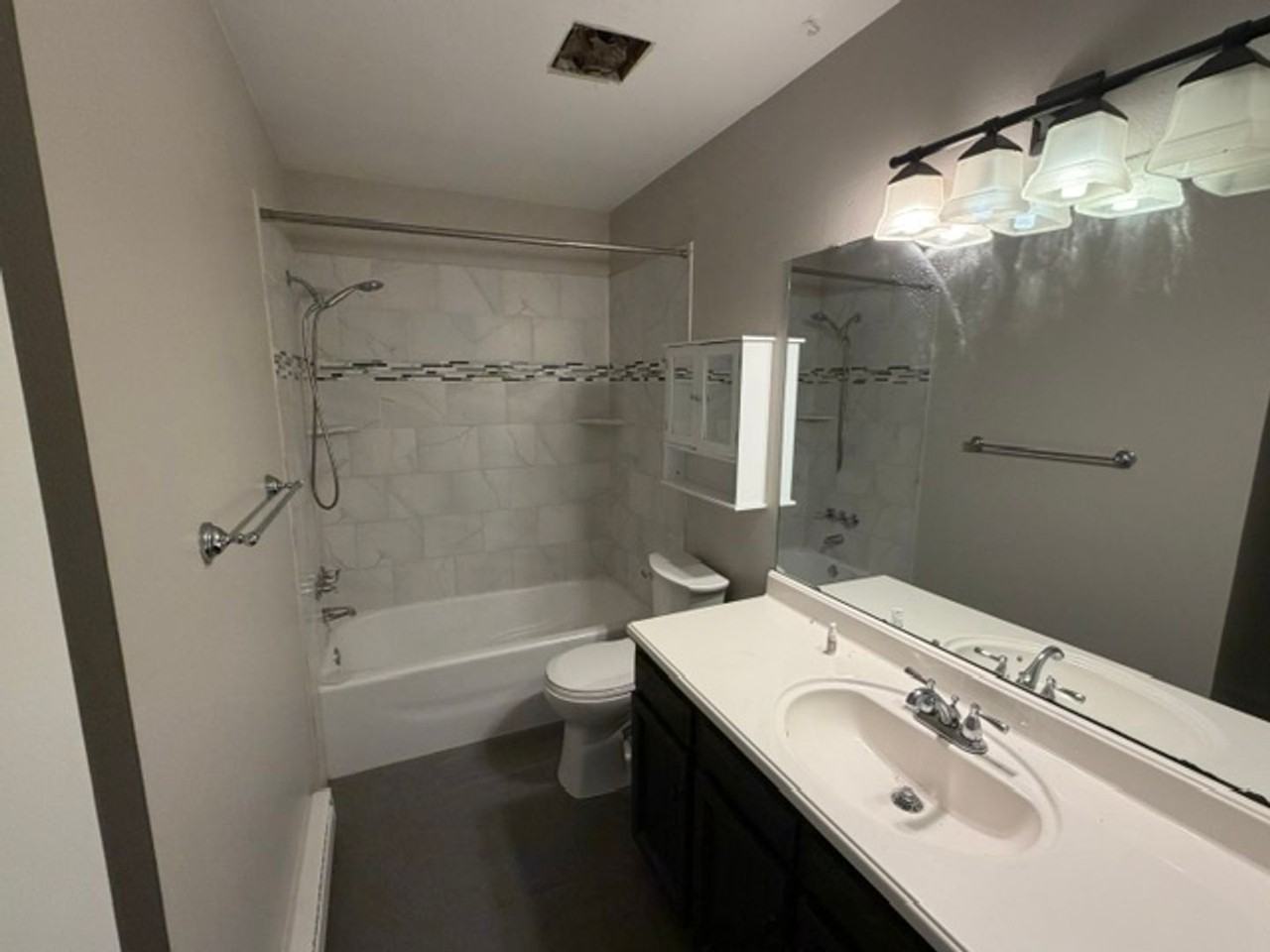 2737 Sagebrush Dr - Photo 3 of 13