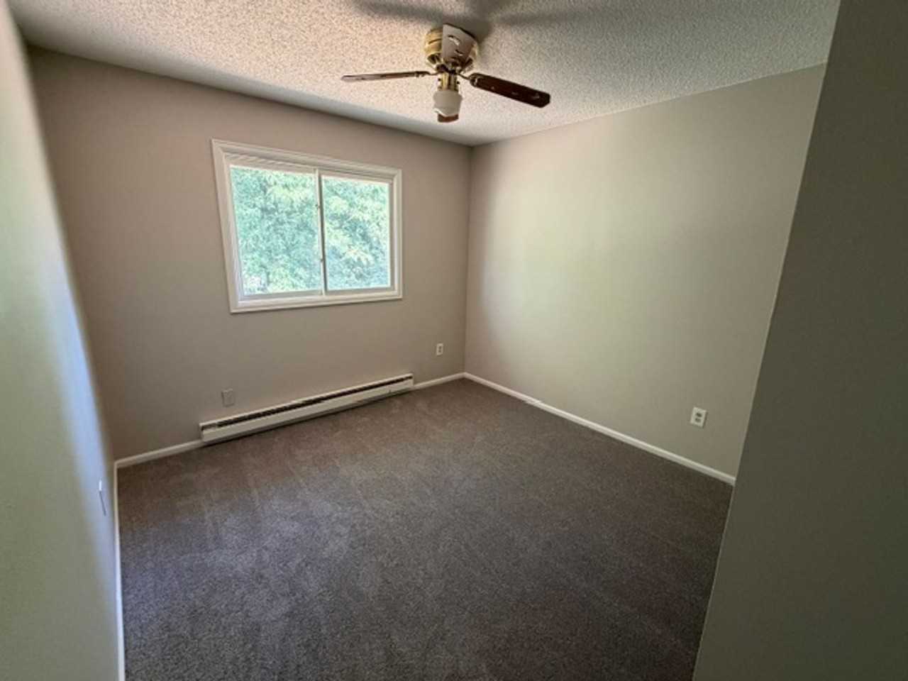 2737 Sagebrush Dr - Photo 5 of 13