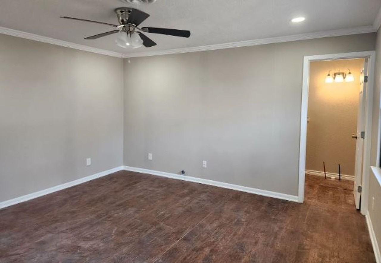 465 W Marshal St - Photo 6 of 10