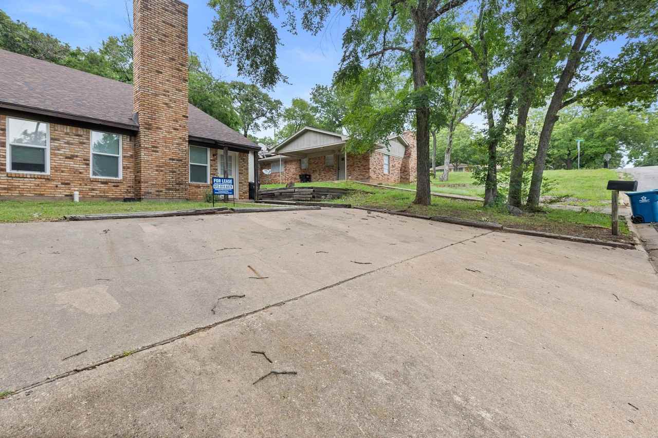 1205 W Texas St - Photo 2 of 13