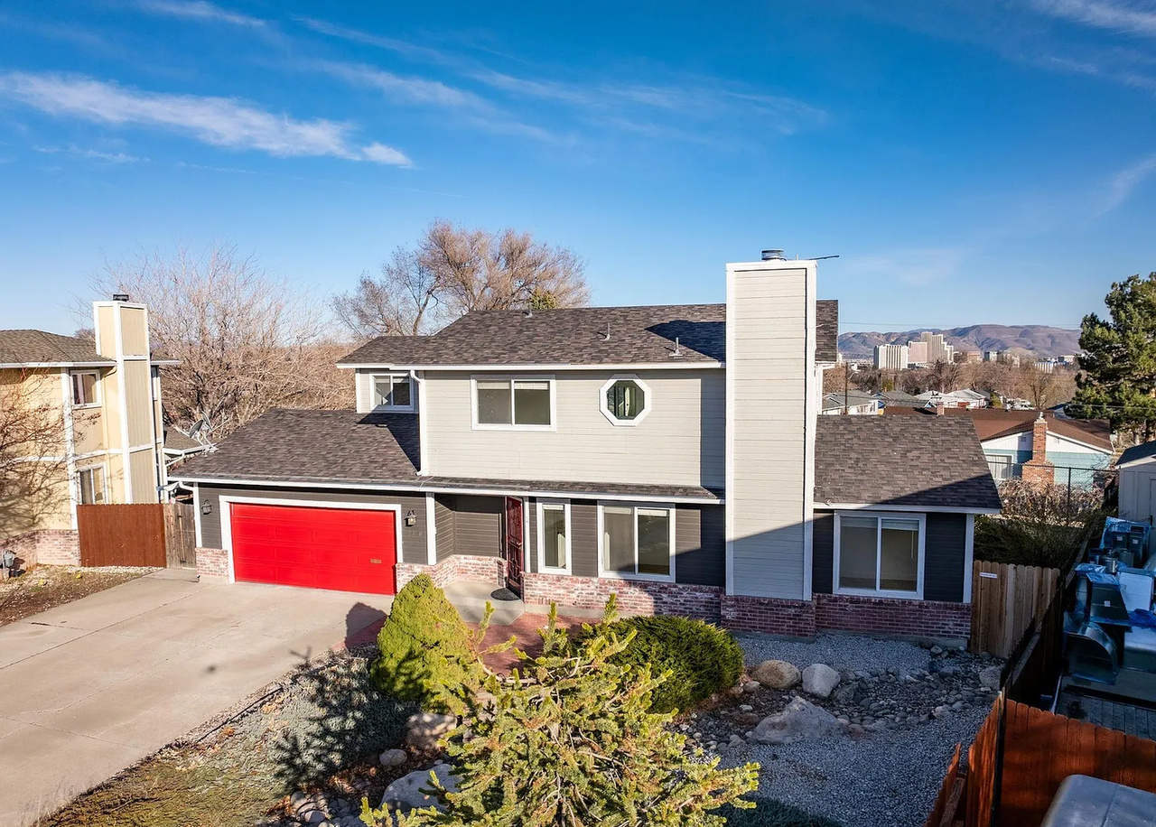 2170 Cobblestone Ct - Photo 4 of 40