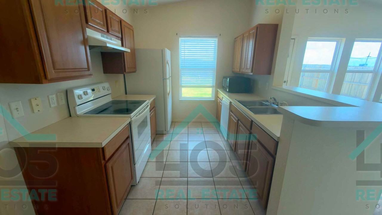 10345 Aberdeen Dr - Photo 7 of 19