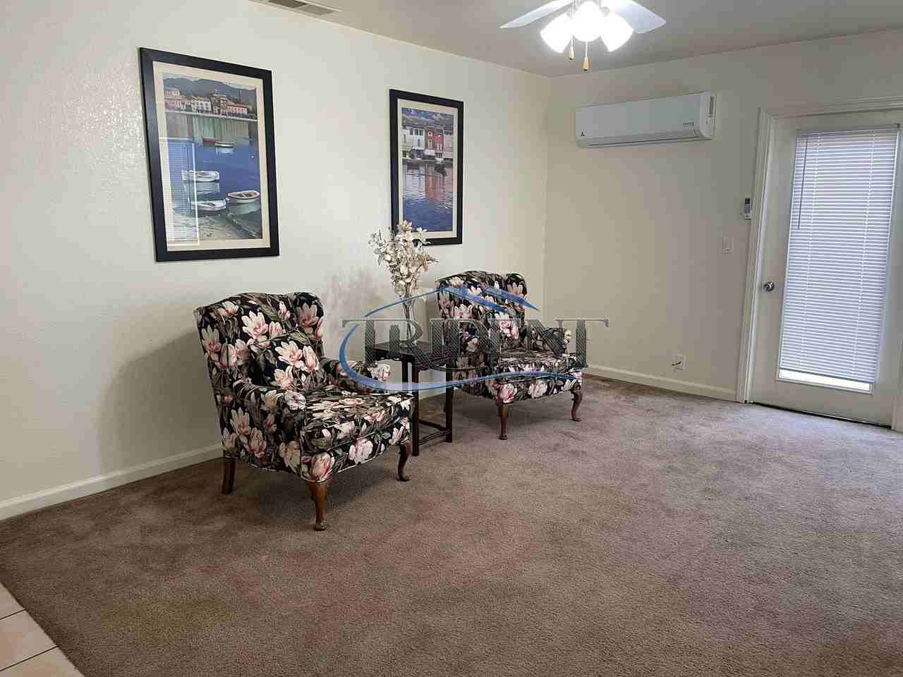 4400 Martel Dr - Photo 3 of 17