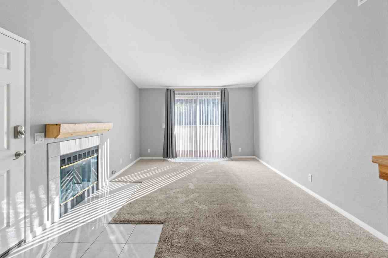 11511 Fury Ln - Photo 2 of 22