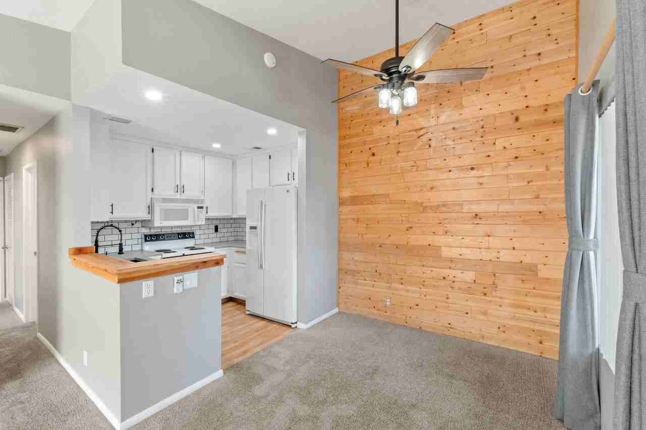 11511 Fury Ln - Photo 4 of 22