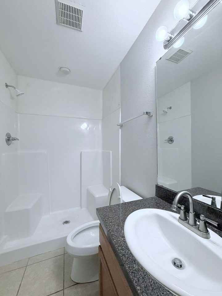 1635 Corey Wood Cir - Photo 7 of 20