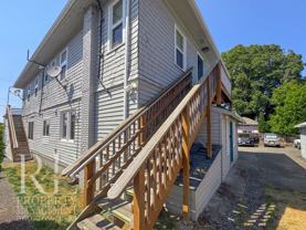 902 Pleasant Ave - Photo 1 of 1