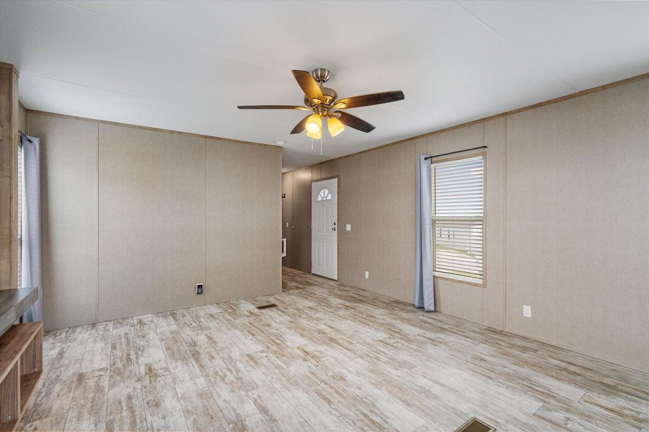 11908 Charro Dr #549 - Photo 6 of 27